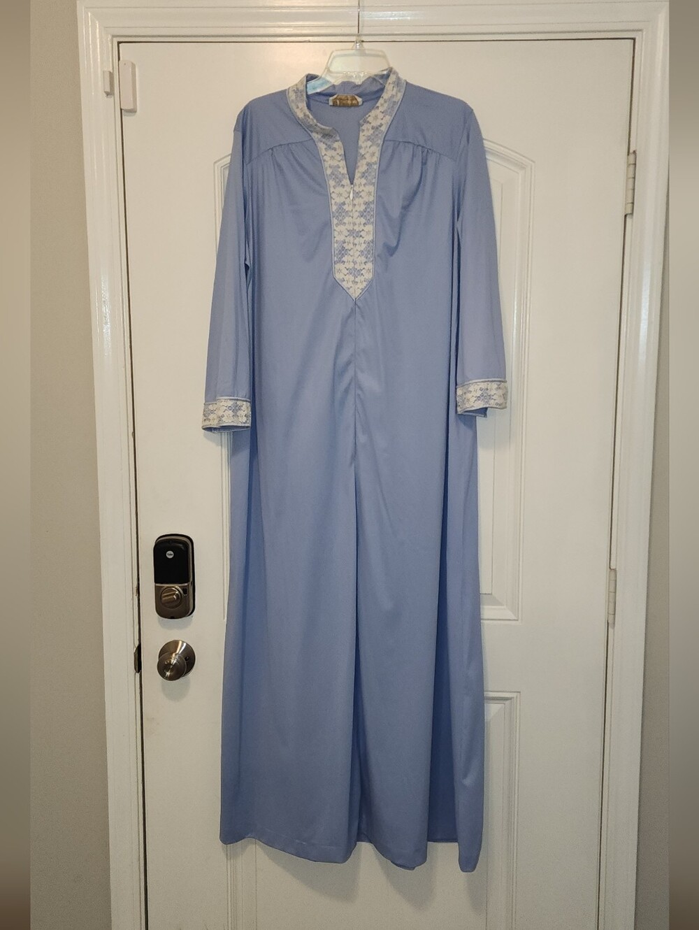 jcpenney Light Blue Long Caftan Robe w/White Floral Lae Garden Dress Sz L